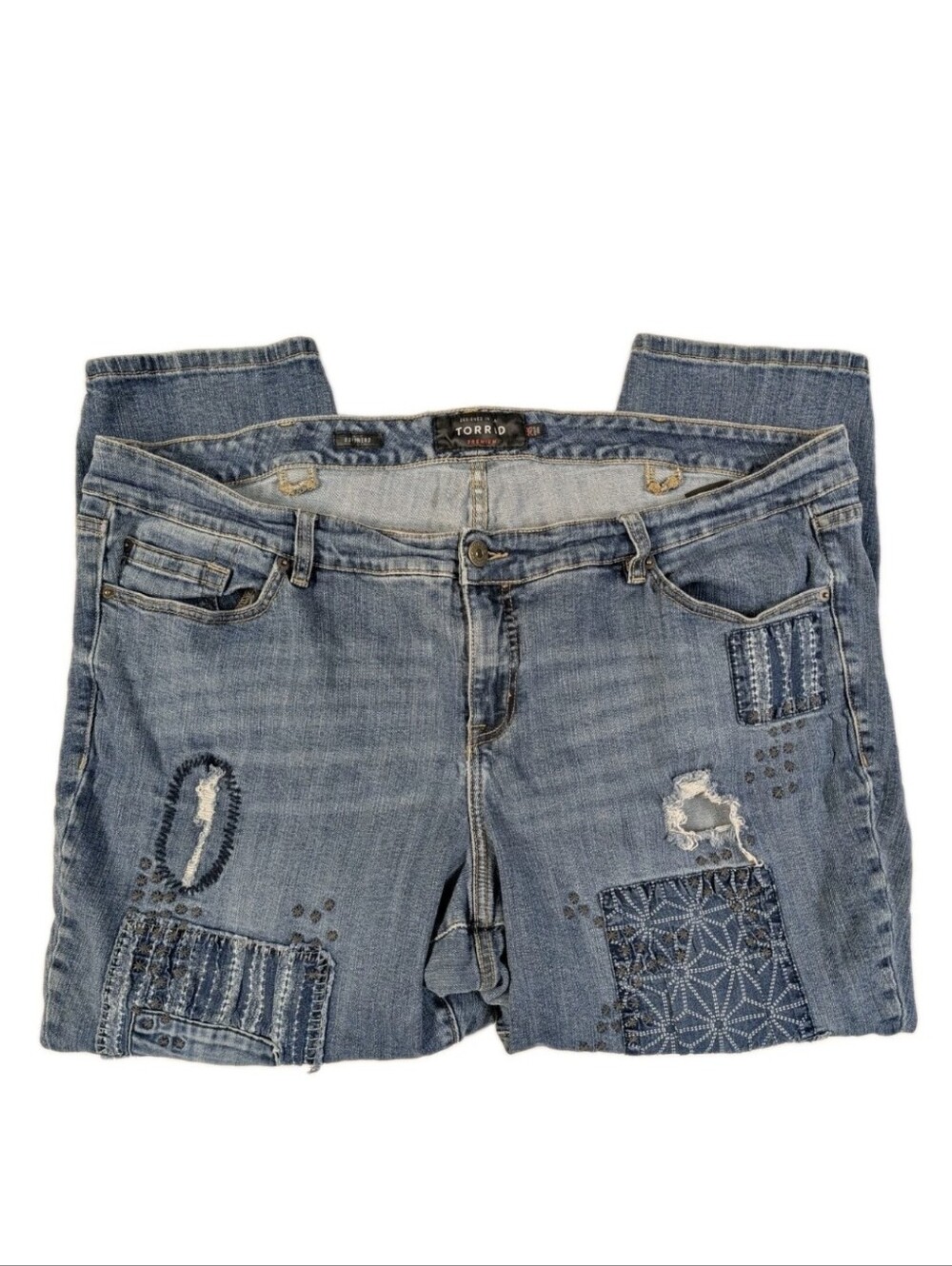 Torrid Premium Boyfriend Jeans 24S Plus Size Blue Denim Embroidered Patchwork